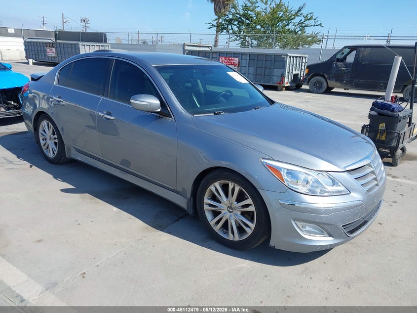 2014 Hyundai Genesis VIN KMHGC4DD8EU263679 IAAI salvage auction — REAR END, Salvage (California), sold $1,425 on 2026-07-29 (photo 1)