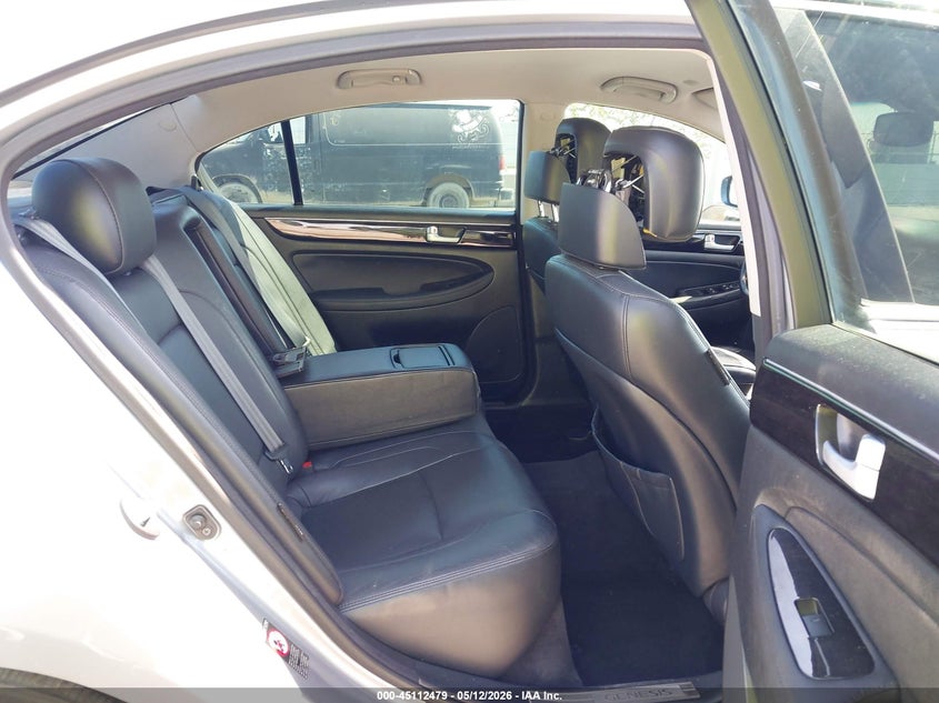 2014 Hyundai Genesis VIN KMHGC4DD8EU263679 IAAI salvage auction — REAR END, Salvage (California), sold $1,425 on 2026-07-29 (photo 8)