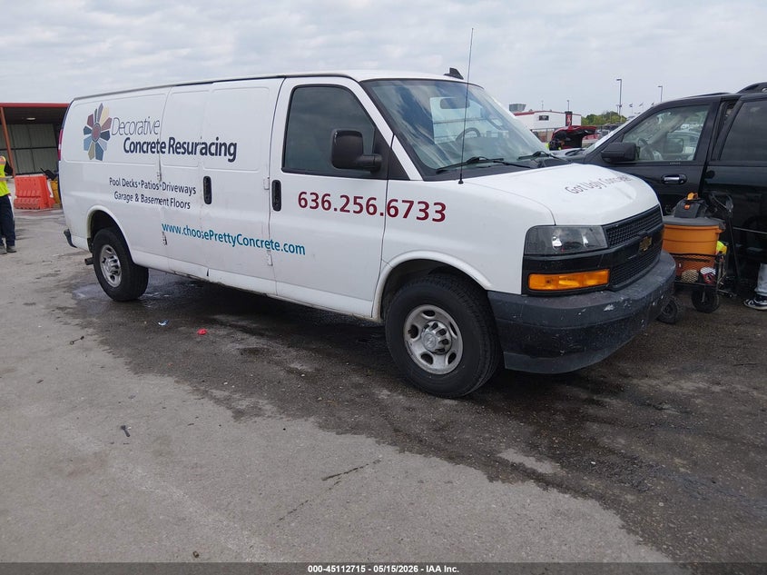 2019 Chevrolet Express VIN 1GCWGBFP5K1147529 IAAI salvage auction — SIDE, Salvage (Missouri), sold $2,800 on 2026-07-10 (photo 1)