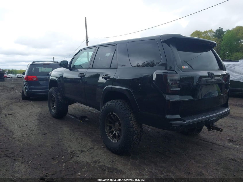 2010 Toyota 4runner VIN JTEBU5JR9A5020898 IAAI salvage auction — REAR END, Salvage (Massachusetts), sold $5,550 on 2026-07-14 (photo 3)