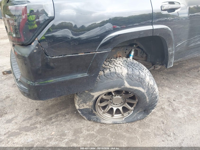 2010 Toyota 4runner VIN JTEBU5JR9A5020898 IAAI salvage auction — REAR END, Salvage (Massachusetts), sold $5,550 on 2026-07-14 (photo 6)