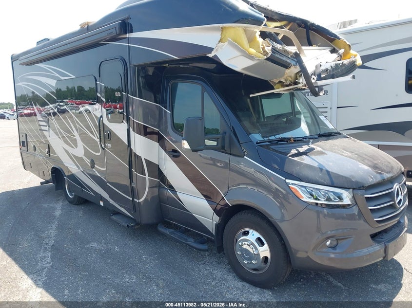2021 Mercedes-benz Sprinter VIN W1X8E33YXMN176554 IAAI salvage auction — STORM DAMAGE, Clear (South Carolina), sold $40,250 on 2026-07-22 (photo 1)