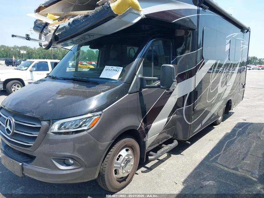 2021 Mercedes-benz Sprinter VIN W1X8E33YXMN176554 IAAI salvage auction — STORM DAMAGE, Clear (South Carolina), sold $40,250 on 2026-07-22 (photo 2)