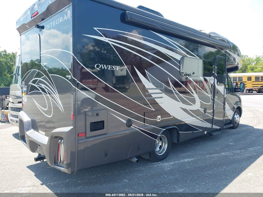 2021 Mercedes-benz Sprinter VIN W1X8E33YXMN176554 IAAI salvage auction — STORM DAMAGE, Clear (South Carolina), sold $40,250 on 2026-07-22 (photo 4)