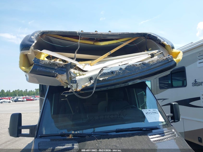 2021 Mercedes-benz Sprinter VIN W1X8E33YXMN176554 IAAI salvage auction — STORM DAMAGE, Clear (South Carolina), sold $40,250 on 2026-07-22 (photo 6)