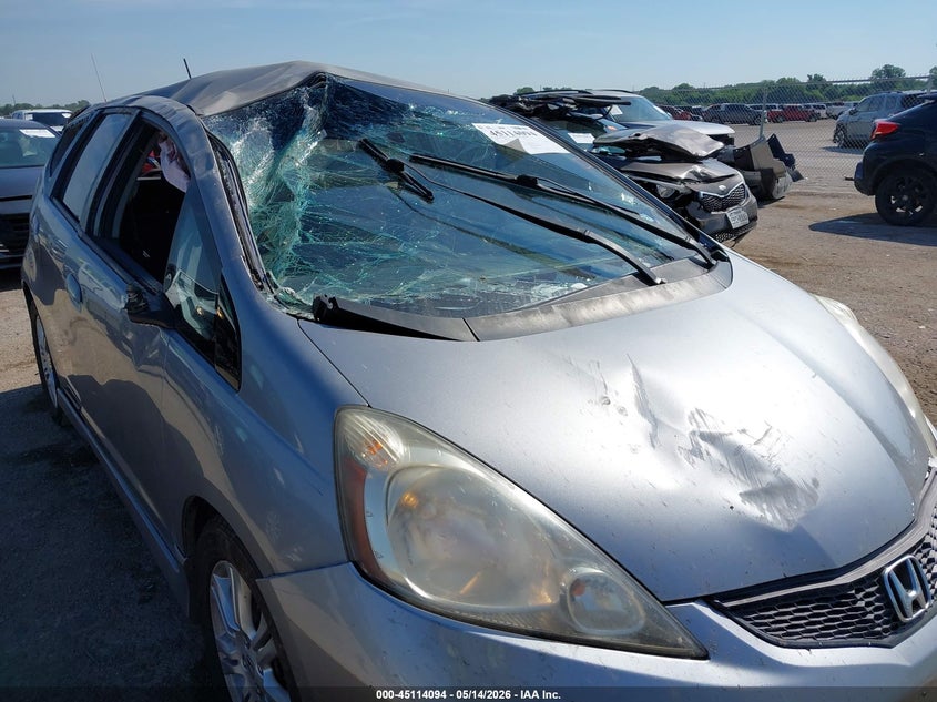 2009 Honda Fit VIN JHMGE88479S003354 IAAI salvage auction — ROLLOVER, Salvage (Texas), sold $350 on 2026-07-11 (photo 6)