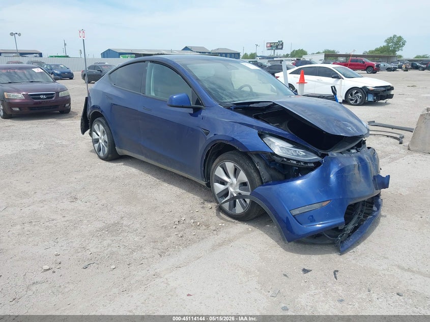 2023 Tesla Model y VIN 7SAYGDEE3PA097023 IAAI salvage auction — LEFT FRONT, Salvage (Texas), sold $9,200 on 2026-07-22 (photo 1)