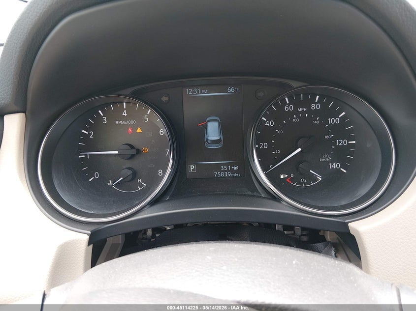 2017 Nissan Rogue VIN JN8AT2MV9HW265073 IAAI salvage auction — HAIL, Salvage Title, sold $5,600 on 2026-08-01 (photo 7)