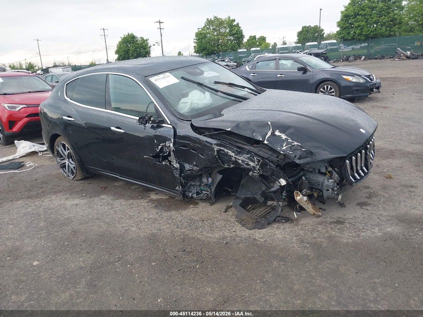 2023 Maserati Levante VIN ZN661XUA2PX411533 IAAI salvage auction — ENGINE DAMAGE, Salvage (Pennsylvania), sold $3,850 on 2026-07-10 (photo 1)