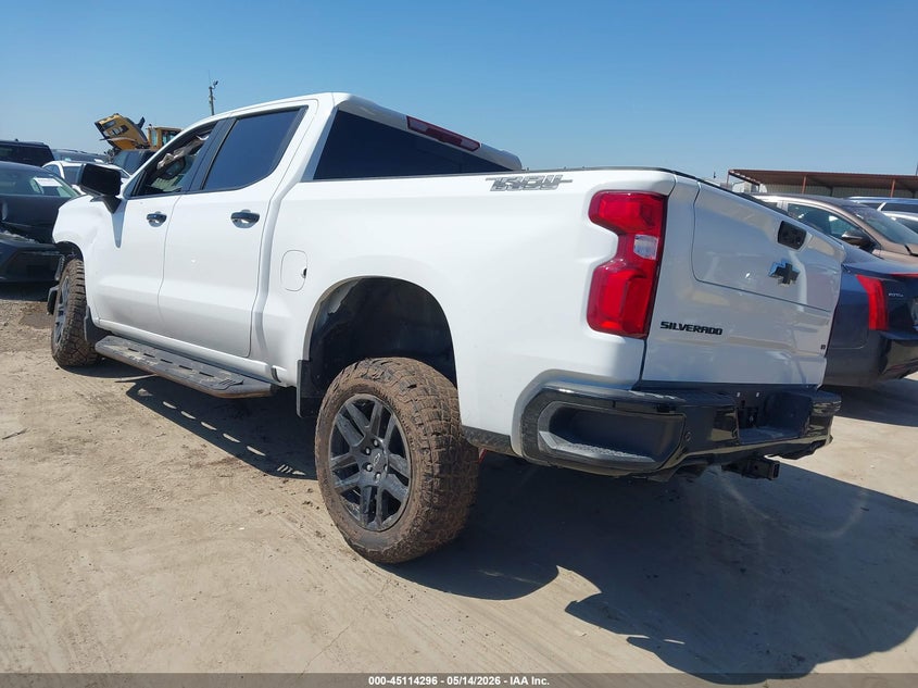 2026 Chevrolet Silverado VIN 3GCUKFED3TG304224 IAAI salvage auction — RIGHT FRONT, Salvage (Texas), sold $22,600 on 2026-07-30 (photo 3)
