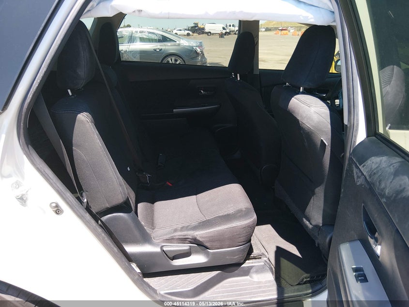 2017 Toyota VIN JTDZN3EU9HJ072049 IAAI salvage auction — SIDE, Wait Title, sold $2,600 on 2026-08-02 (photo 8)