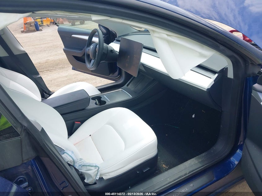 2023 Tesla Model 3 VIN 5YJ3E1EA1PF490384 IAAI salvage auction — RIGHT REAR, Salvage Title, sold $6,900 on 2026-07-30 (photo 5)
