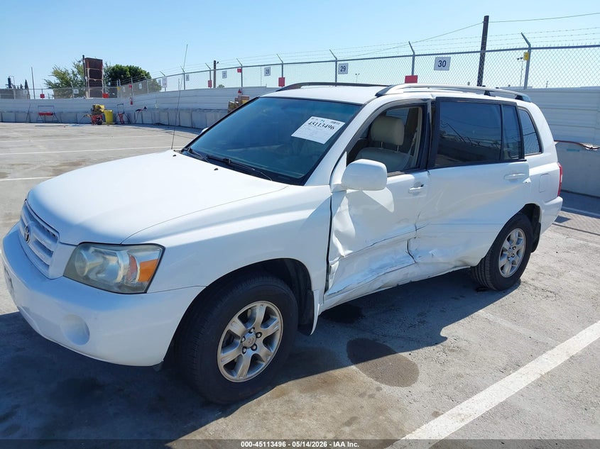2004 Toyota Highlander VIN JTEGP21A040004659 IAAI salvage auction — LEFT SIDE, Salvage (California), sold $1,250 on 2026-07-09 (photo 6)