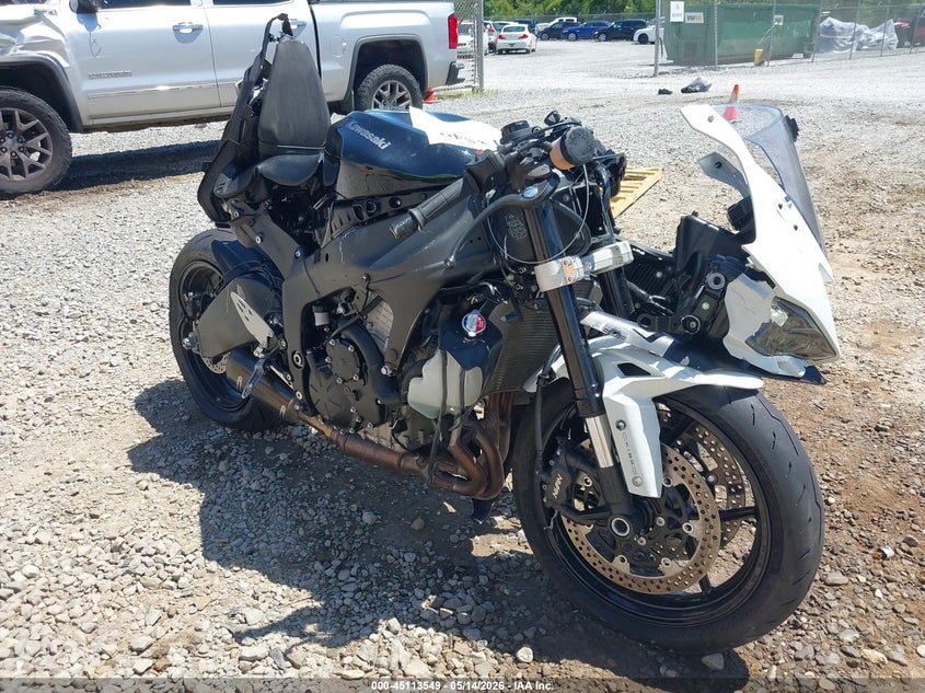 2026 Kawasaki Zx VIN JKBZXJJ16TA038191 IAAI salvage auction — FRONT & REAR, Salvage (Mississippi), sold $1,750 on 2026-07-17 (photo 1)