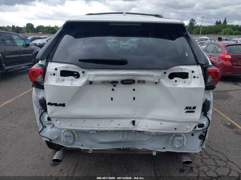 2024 Toyota Rav 4 VIN 2T3P1RFV2RC408707 IAAI salvage auction — REAR END, Salvage (Oregon), sold $12,100 on 2026-07-30 (photo 6)