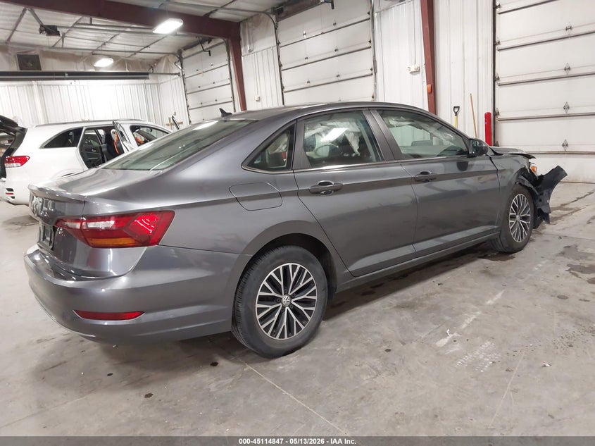 2019 Volkswagen Jetta VIN 3VWC57BU6KM188429 IAAI salvage auction — FRONT END, Salvage Title, sold $2,750 on 2026-08-06 (photo 4)