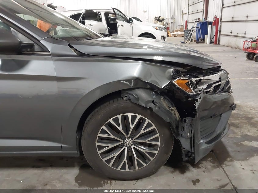 2019 Volkswagen Jetta VIN 3VWC57BU6KM188429 IAAI salvage auction — FRONT END, Salvage Title, sold $2,750 on 2026-08-06 (photo 6)