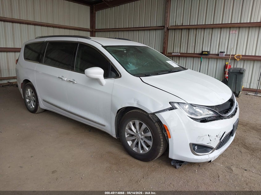 2018 Chrysler Pacifica VIN 2C4RC1BG6JR290427 IAAI salvage auction — FRONT END, Salvage (Nebraska), sold $2,450 on 2026-07-24 (photo 1)