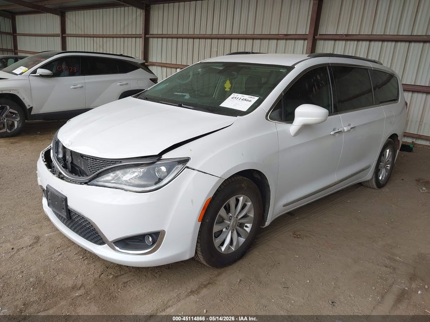 2018 Chrysler Pacifica VIN 2C4RC1BG6JR290427 IAAI salvage auction — FRONT END, Salvage (Nebraska), sold $2,450 on 2026-07-24 (photo 2)