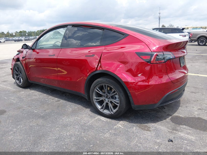 2025 Tesla Model y VIN 7SAYGDED1SA349206 IAAI salvage auction — SIDE, Rebuildable (Florida), sold $11,050 on 2026-07-16 (photo 3)