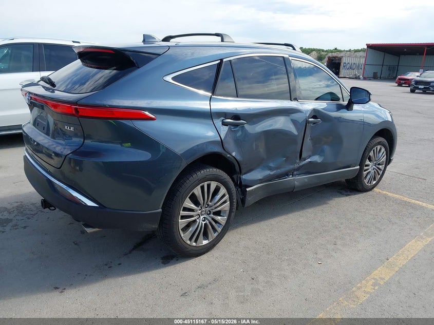 2023 Toyota Venza VIN JTEAAAAH8PJ129731 IAAI salvage auction — RIGHT SIDE, Original (Texas), sold $12,600 on 2026-07-30 (photo 4)