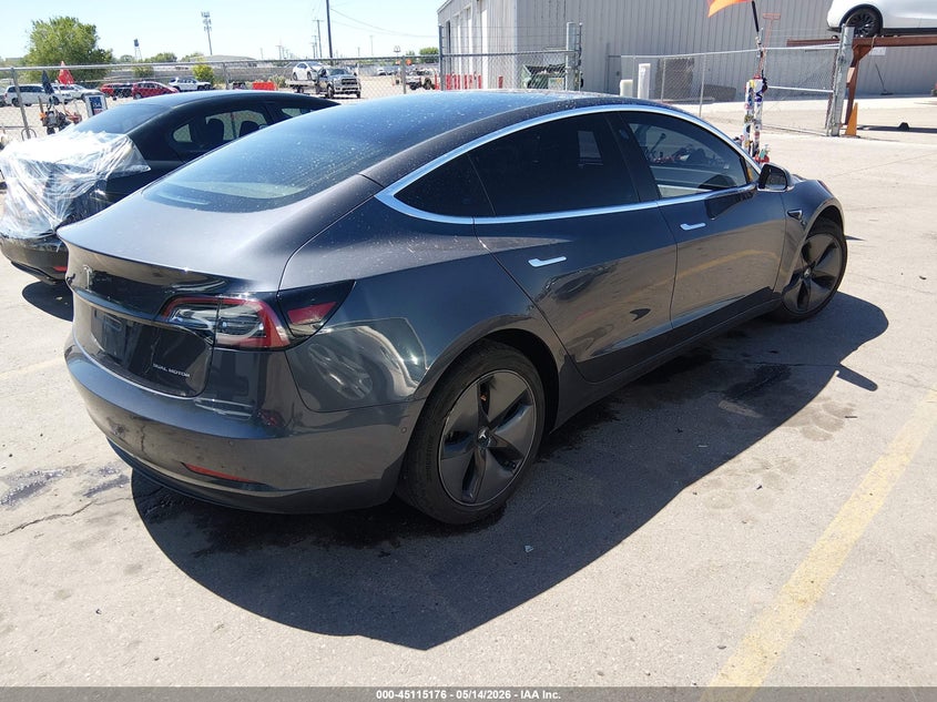 2018 Tesla Model 3 VIN 5YJ3E1EB5JF119647 IAAI salvage auction — LEFT SIDE, Salvage (Utah), sold $6,600 on 2026-07-16 (photo 4)