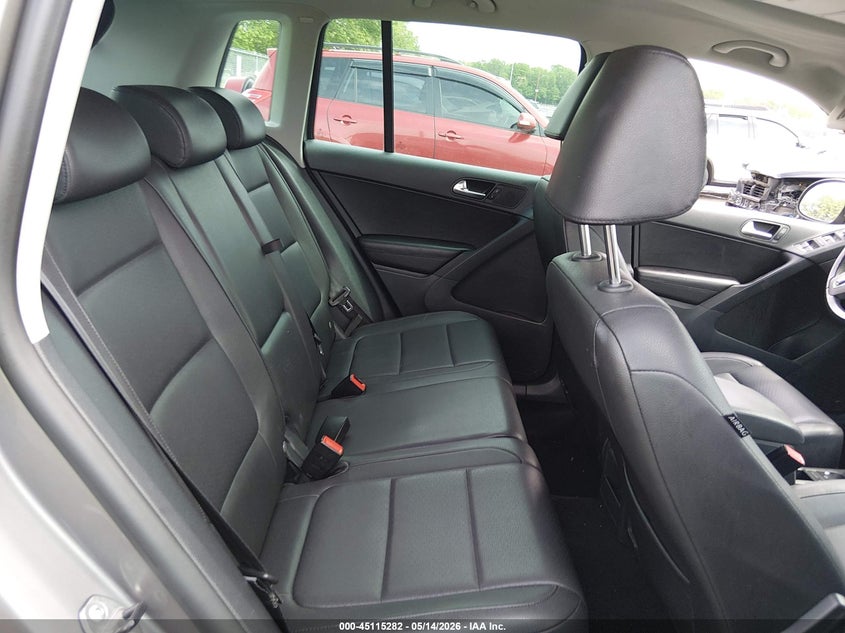 2011 Volkswagen Tiguan VIN WVGBV7AX0BW547229 IAAI salvage auction — FRONT END, Salvage (New Jersey), sold $225 on 2026-07-20 (photo 8)