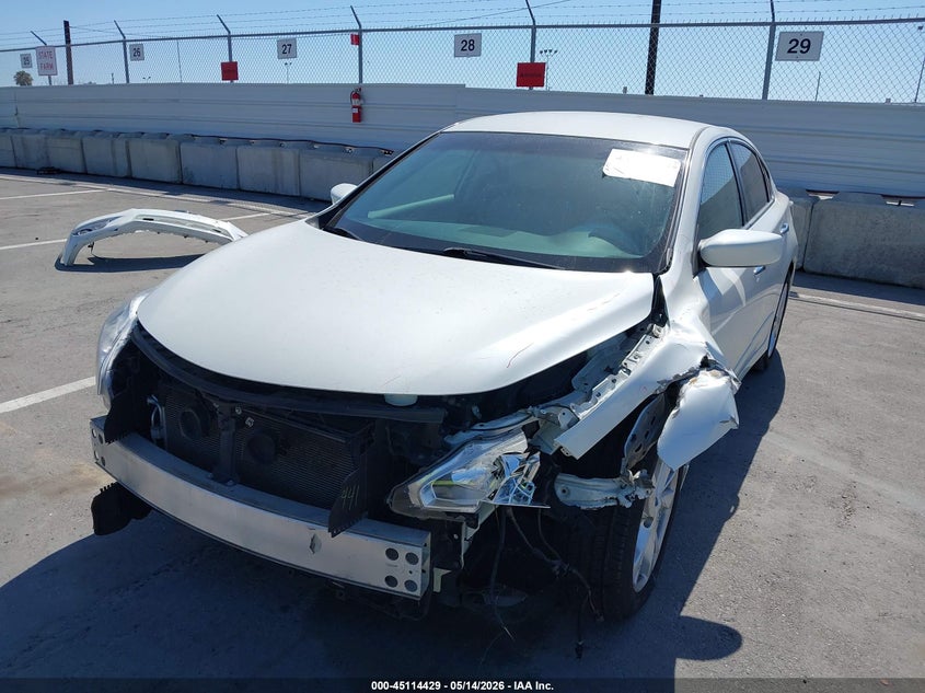 2015 Nissan Altima VIN 1N4AL3AP9FC144054 IAAI salvage auction — FRONT END, Salvage (California), sold $1,100 on 2026-07-09 (photo 6)