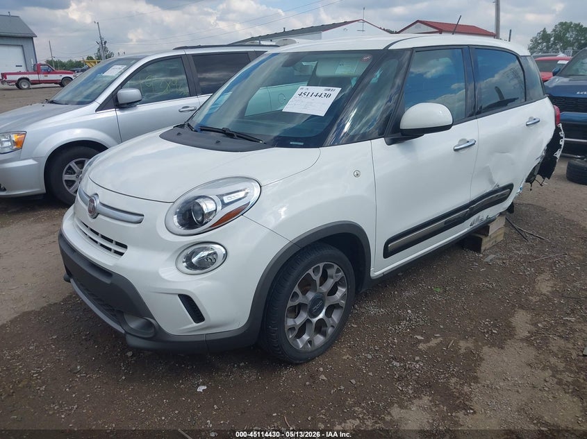 2014 Fiat 500l VIN ZFBCFADH9EZ012560 IAAI salvage auction — LEFT REAR, Clear (Indiana), sold $300 on 2026-07-29 (photo 2)
