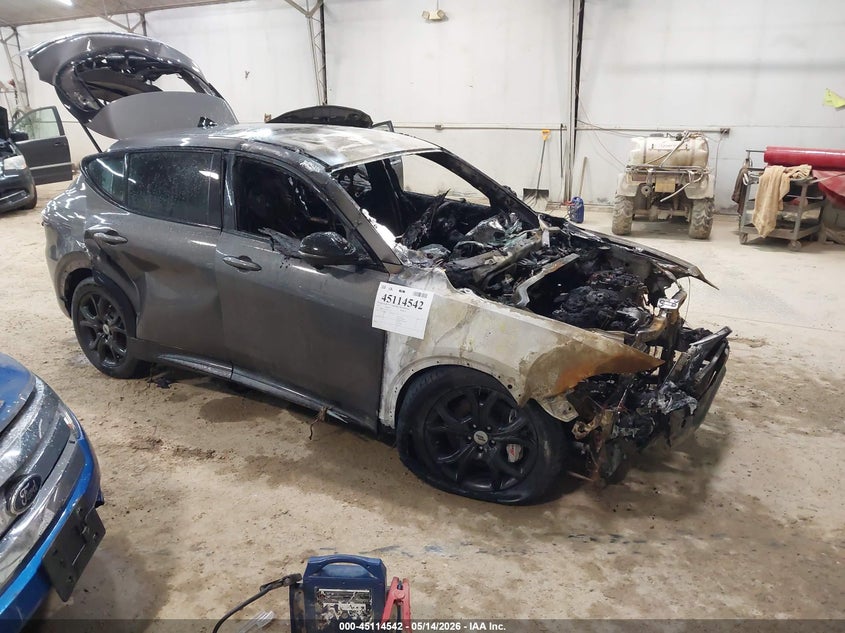2024 Dodge Hornet VIN ZACPDFCW9R3A17464 IAAI salvage auction — Burn Engine, Salvage (Pennsylvania), sold $100 on 2026-08-13 (photo 1)