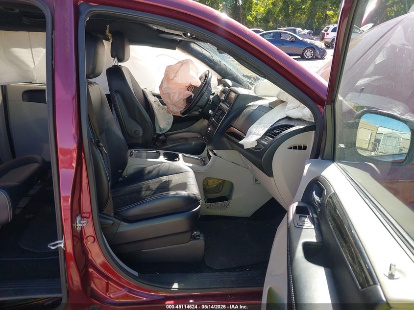2019 Dodge Caravan VIN 2C4RDGCG4KR712145 IAAI salvage auction — SIDE, Salvage Title, sold $500 on 2026-08-28 (photo 5)