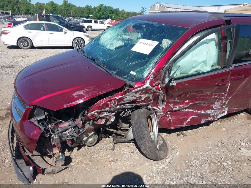 2019 Dodge Caravan VIN 2C4RDGCG4KR712145 IAAI salvage auction — SIDE, Salvage Title, sold $500 on 2026-08-28 (photo 6)