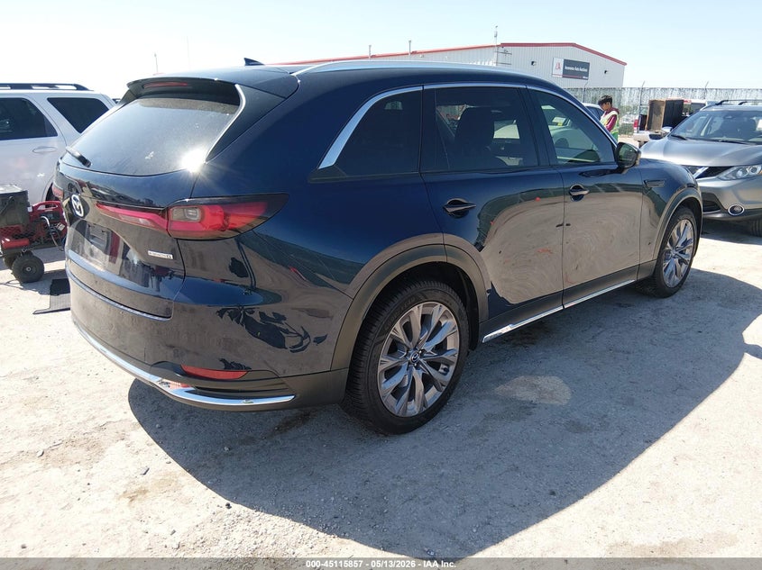 2024 Mazda Cx-90 VIN JM3KKDHD1R1107199 IAAI salvage auction — WATER/FLOOD, Salvage (Kansas), sold $11,400 on 2026-07-31 (photo 4)