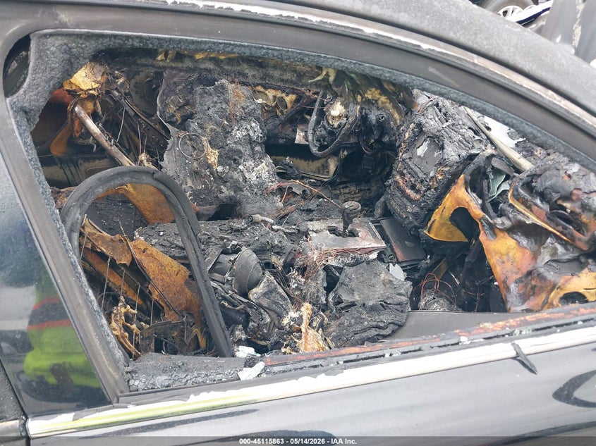 2007 Lexus Is 250 VIN JTHBK262672054892 IAAI salvage auction — ENGINE BURN, Non-Repairable (California), sold $250 on 2026-07-08 (photo 5)
