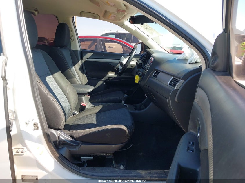 2016 Mitsubishi Outlander VIN JA4AD2A30GZ032055 IAAI salvage auction — FRONT END, Salvage (Texas), sold $1,150 on 2026-07-24 (photo 5)