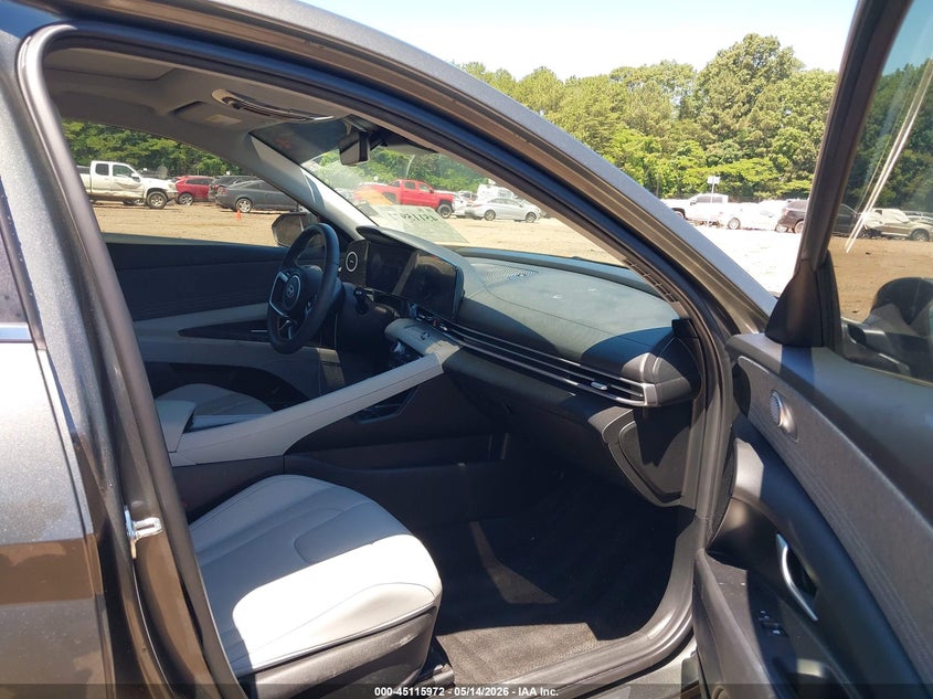 2025 Hyundai Elantra VIN KMHLP4DG1SU863341 IAAI salvage auction — FRONT & REAR, Salvage (Alabama), sold $6,925 on 2026-07-08 (photo 5)