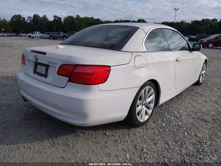 2011 BMW 3 series VIN WBADW3C59BE537669 IAAI salvage auction — NORMAL WEAR, Clear (Georgia), sold $1,300 on 2026-07-20 (photo 4)