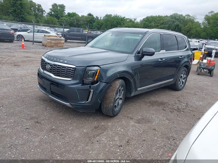 2020 Kia Telluride VIN 5XYP3DHCXLG027698 IAAI salvage auction — LEFT FRONT, Salvage (Iowa), sold $1,650 on 2026-07-27 (photo 2)