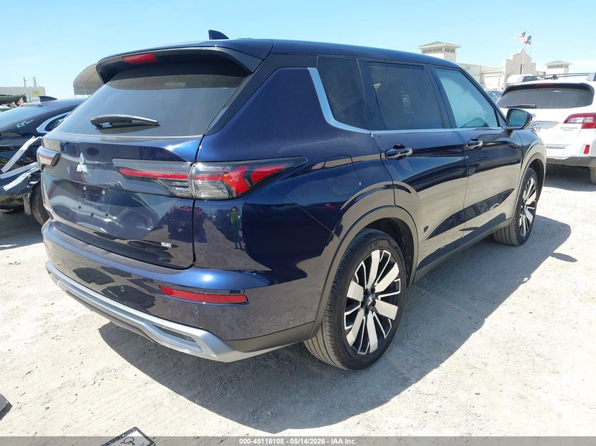 2025 Mitsubishi Outlander VIN JA4J3VA83SZ050087 IAAI salvage auction — FRONT END, Salvage (Texas), sold $12,500 on 2026-07-13 (photo 4)