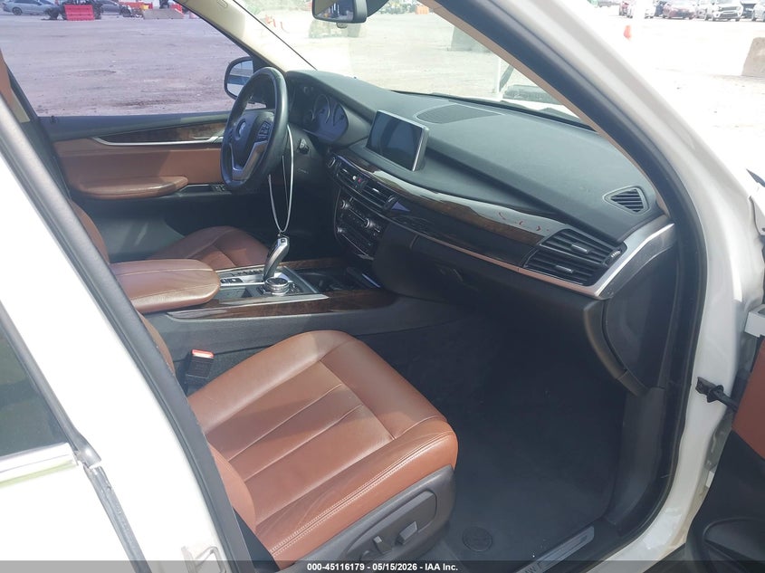 2014 BMW X5 VIN 5UXKR2C50E0C00225 IAAI salvage auction — HAIL, Original (Texas), sold $4,200 on 2026-07-22 (photo 5)