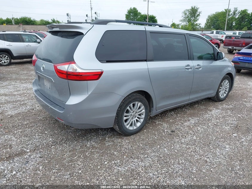 2015 Toyota Sienna VIN 5TDYK3DC9FS656724 IAAI salvage auction — HAIL, Clear (Missouri), sold $4,650 on 2026-07-06 (photo 4)