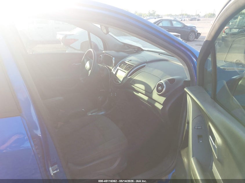 2016 Chevrolet Trax VIN KL7CJKSB8GB762198 IAAI salvage auction — LEFT SIDE, Original (Texas), sold $500 on 2026-07-28 (photo 5)