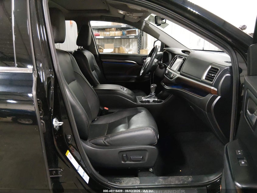 2014 Toyota Highlander VIN 5TDDKRFH0ES029404 IAAI salvage auction — FRONT END, Regular Certificate (Iowa), sold $7,300 on 2026-07-30 (photo 5)