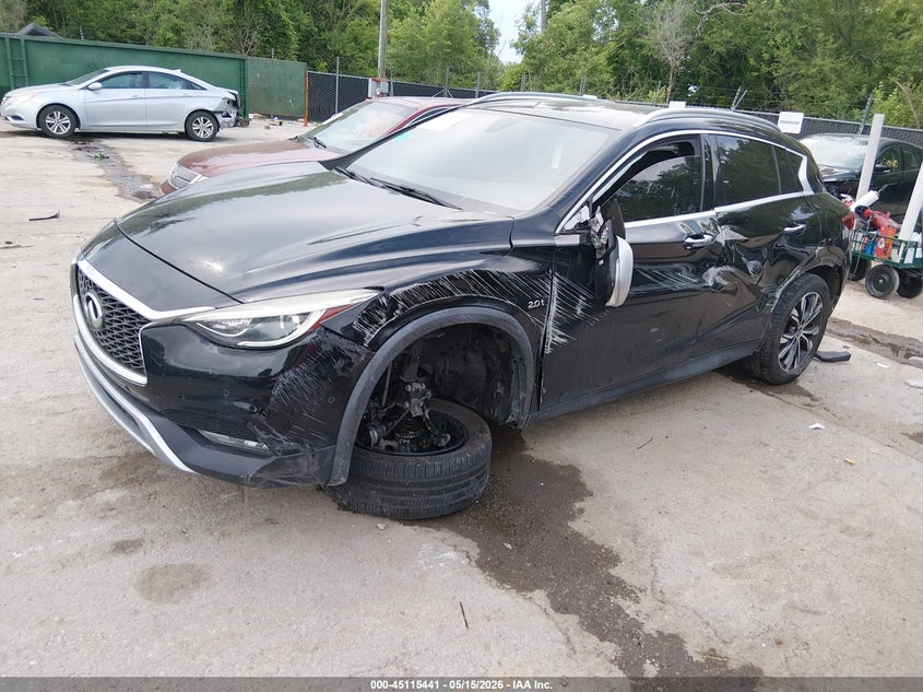 2017 Infiniti Qx30 VIN SJKCH5CR1HA024081 IAAI salvage auction — LEFT & RIGHT, Salvage (Missouri), sold $1,250 on 2026-07-15 (photo 2)