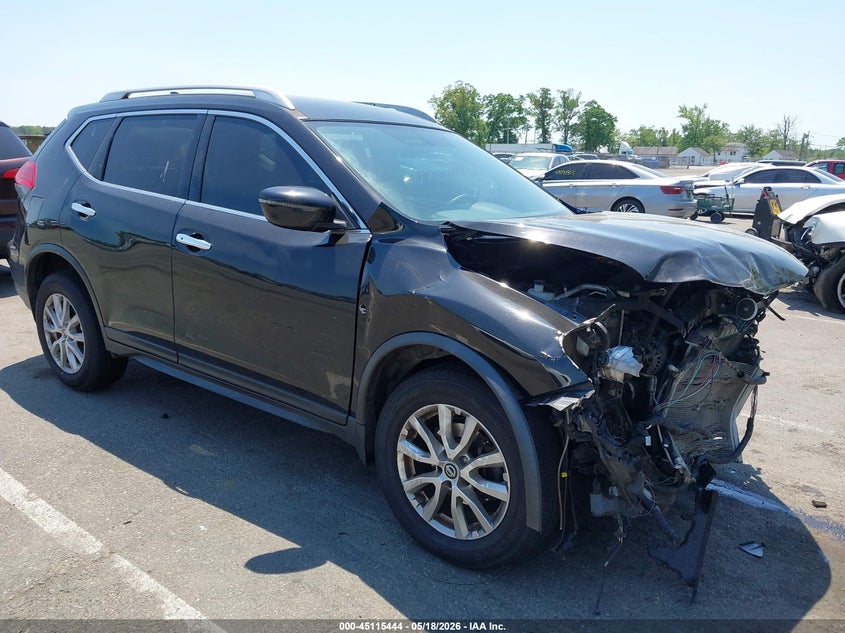 2017 Nissan Rogue VIN JN8AT2MVXHW015826 IAAI salvage auction — FRONT END, Salvage (New Jersey), sold $975 on 2026-07-13 (photo 1)