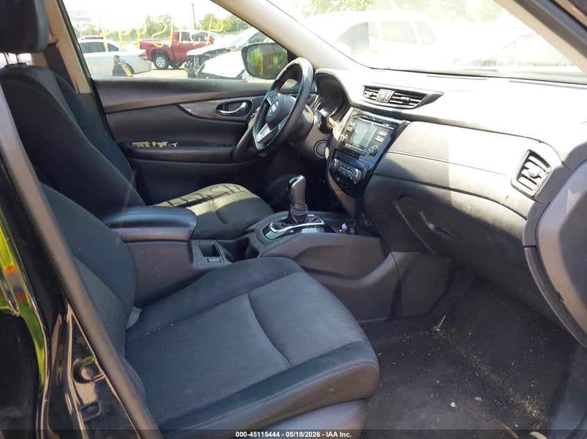 2017 Nissan Rogue VIN JN8AT2MVXHW015826 IAAI salvage auction — FRONT END, Salvage (New Jersey), sold $975 on 2026-07-13 (photo 5)