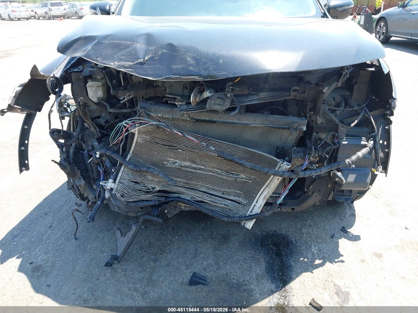 2017 Nissan Rogue VIN JN8AT2MVXHW015826 IAAI salvage auction — FRONT END, Salvage (New Jersey), sold $975 on 2026-07-13 (photo 6)