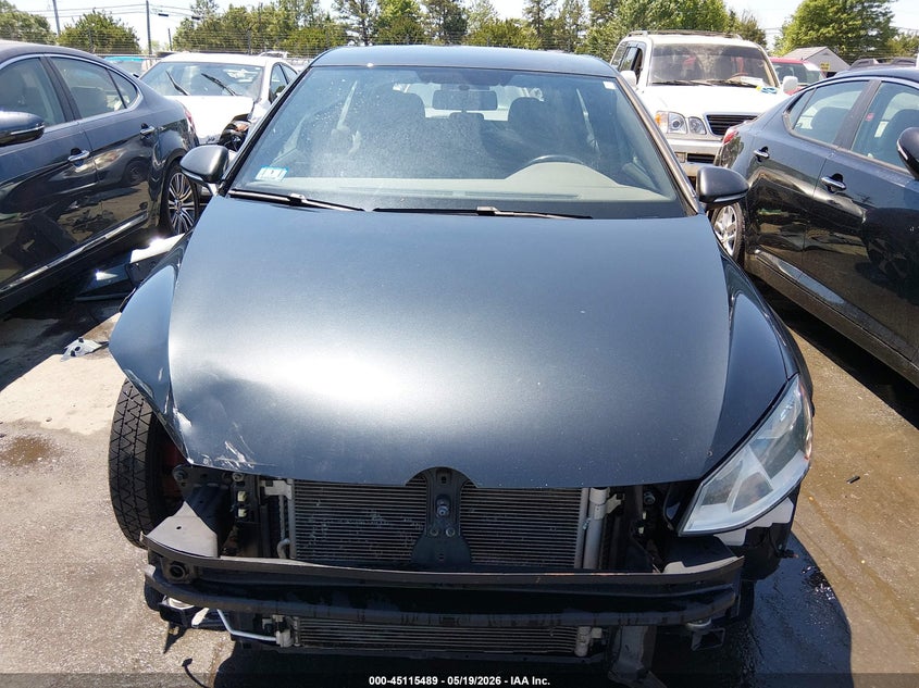 2017 Volkswagen Golf gti VIN 3VW5T7AU1HM027768 IAAI salvage auction — FRONT END, Salvage (Massachusetts), sold $3,050 on 2026-07-08 (photo 6)