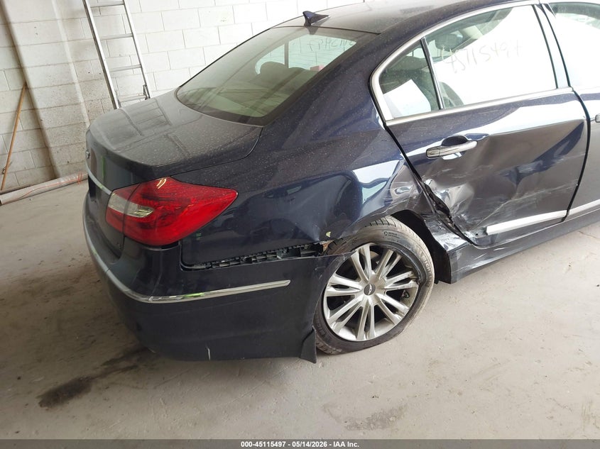 2012 Hyundai Genesis VIN KMHGC4DF7CU181182 IAAI salvage auction — RIGHT REAR, Prior Salvage (Minnesota), sold $600 on 2026-07-08 (photo 6)