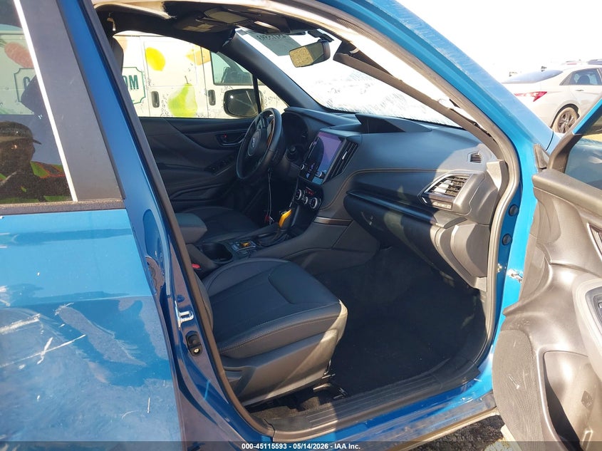 2024 Subaru Forester VIN JF2SKAJC1RH403146 IAAI salvage auction — SIDE, Salvage (Texas), sold $6,100 on 2026-07-22 (photo 5)